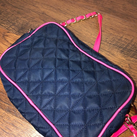 Juicy Couture quilted cross body - Picture 5 of 8